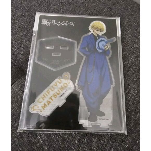 Tokyo Revengers Chifuyu Matsuno Zoot Suit Acrylic Stand Anime US Seller - Picture 3 of 3